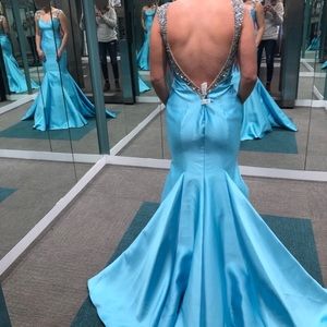 NWT Prom / Formal Mermaid Ocean Blue Gown Dress